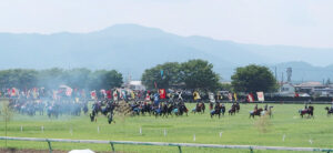 相馬野馬追神旗争奪戦画像